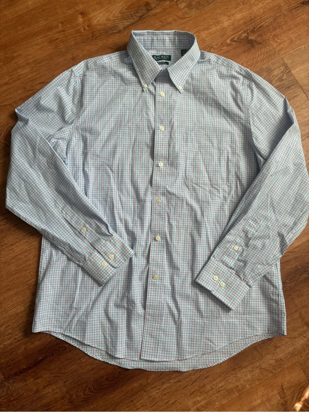Ralph Lauren Men’s Button Down Shirt size Large